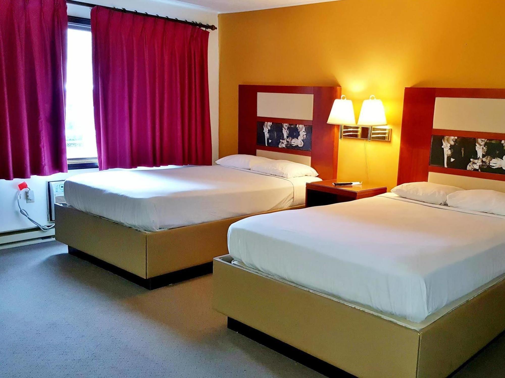 Country Hearth Inn-Iron Mountain Luaran gambar