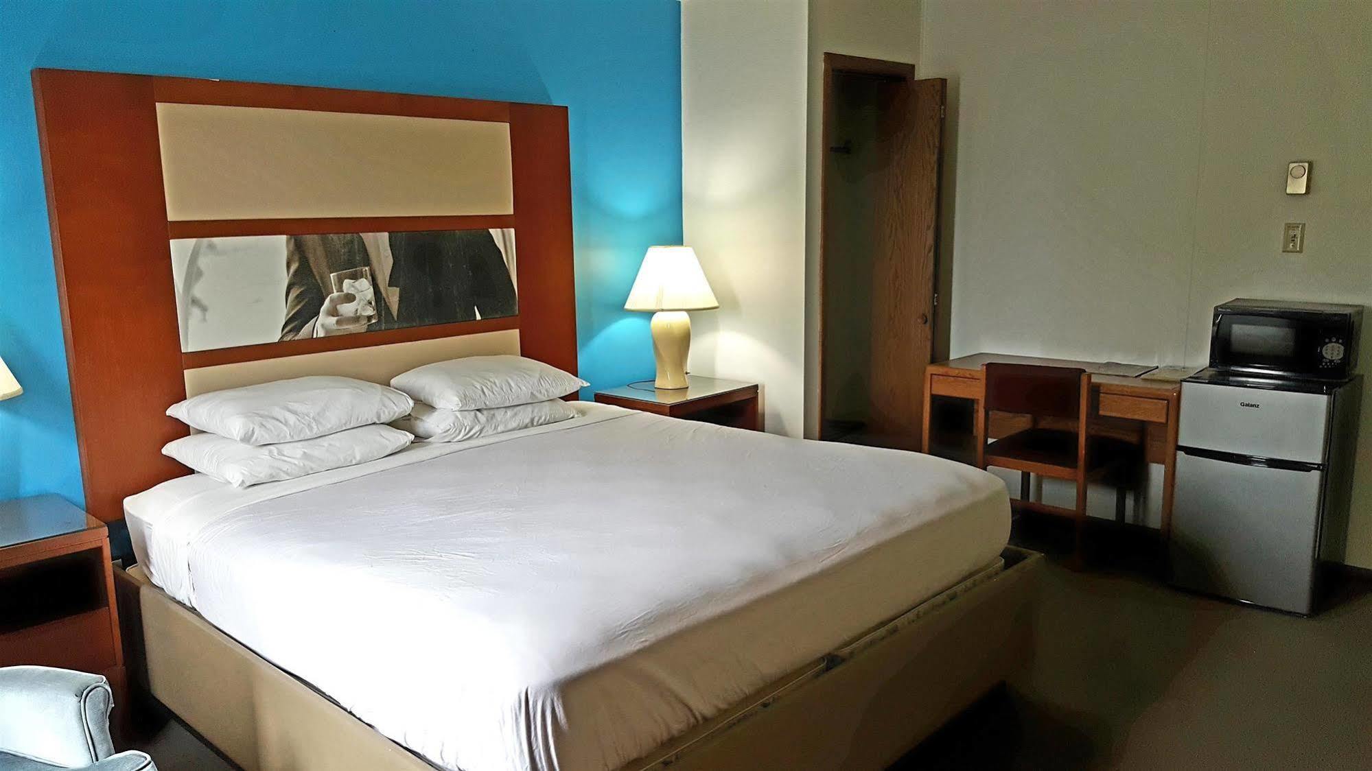Country Hearth Inn-Iron Mountain Luaran gambar
